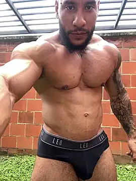 Andrew Johnnson online show from 16, 10, 2025