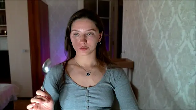 Snapshot of __JaneMiller chatting on 16, 9, 2025 JaneMiller online show from 16, 9, 2025