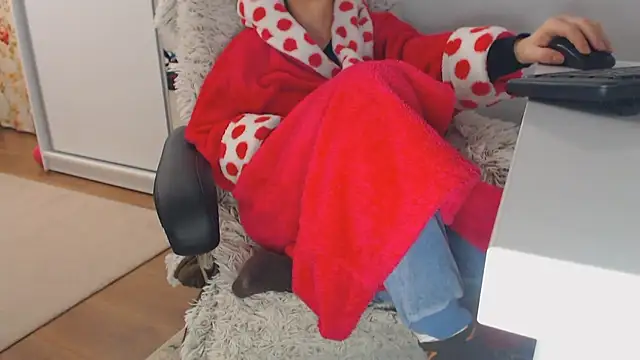 Snapshot of merlyn4 chatting on 21, 1, 2025 merlyn4 online show from 21, 1, 2025