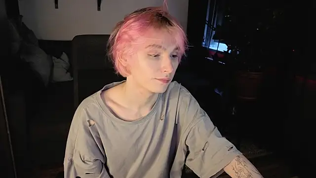 Snapshot of Your_avatar chatting on 1, 2, 2026 Your avatar online show from 1, 2, 2026