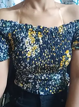 Snapshot of Aashiika1176 chatting on 8, 10, 2025 Aashiika1176 online show from 8, 10, 2025