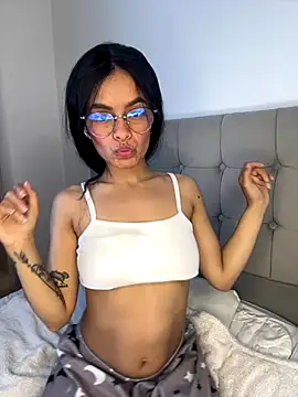 Melissa coch online show from 8, 10, 2025