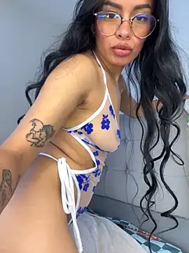 Melissa coch online show from 15, 11, 2025