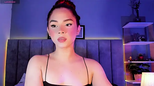 Snapshot of Arianna_Ponce chatting on 14, 9, 2025 Arianna Ponce online show from 14, 9, 2025