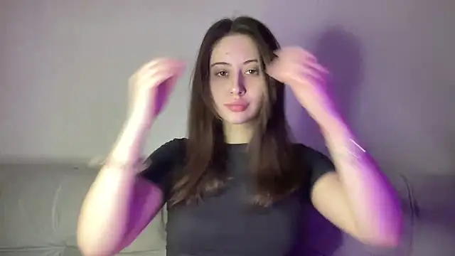 StellarAlice online show from 6, 3, 2026