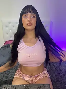 Snapshot of kylie444_ chatting on 9, 9, 2025 kylie444 online show from 9, 9, 2025