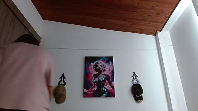 Crystal Star  online show from 19, 4, 2026