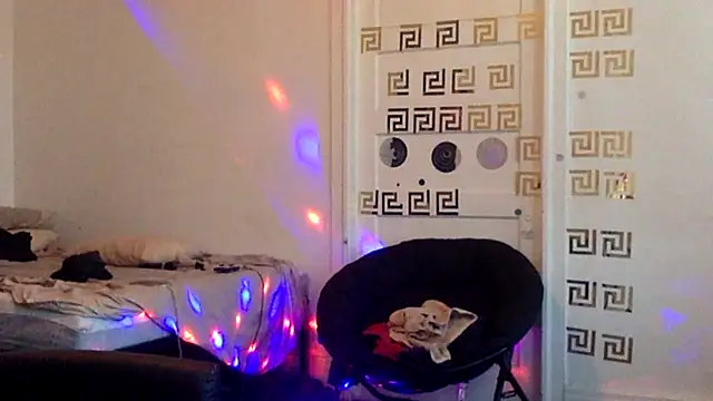 Diodre Benyoon online show from 11, 4, 2026