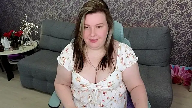Snapshot of Lillit__ chatting on 2, 10, 2025 Lillit online show from 2, 10, 2025