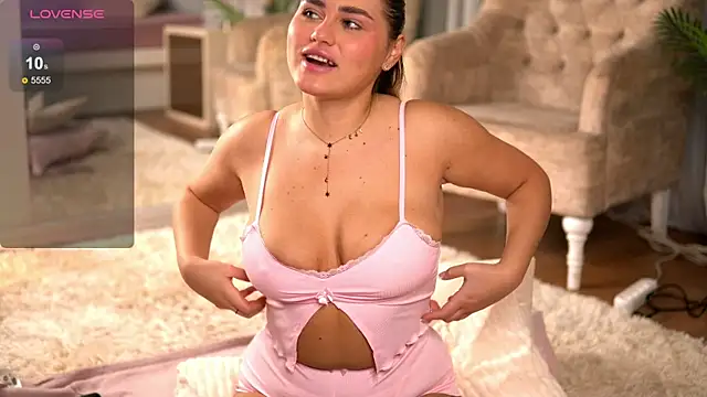 KayaAzur online show from 18, 9, 2025