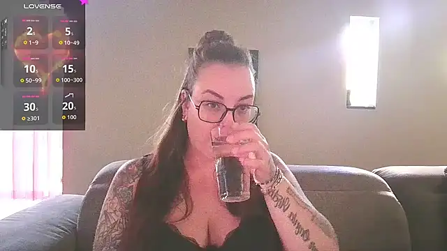 Snapshot of Miss_Lucifer6 chatting on 30, 9, 2025 Miss Lucifer6 online show from 30, 9, 2025