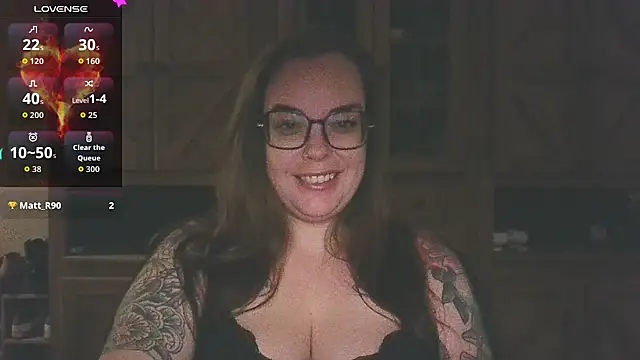 Snapshot of Miss_Lucifer6 chatting on 28, 10, 2025 Miss Lucifer6 online show from 28, 10, 2025