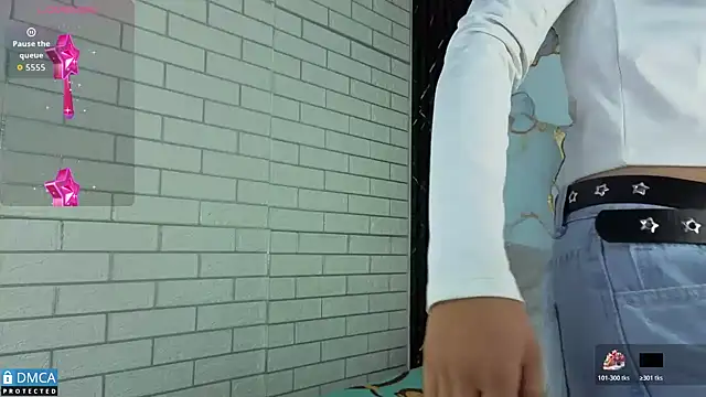 Snapshot of nena_cupcake_ chatting on 25, 10, 2025 nena cupcake online show from 25, 10, 2025