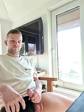 6incheswannacum online show from 20, 4, 2026