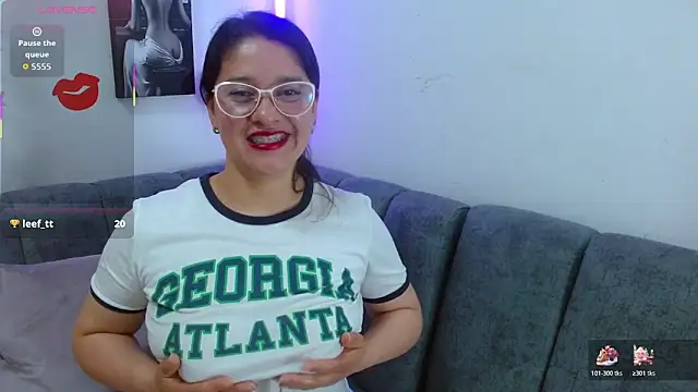 Snapshot of Alana_steel_1 chatting on 29, 4, 2026 Alana steel 1 online show from 29, 4, 2026