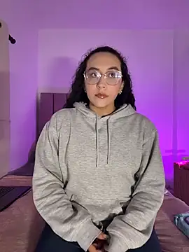 alehia cute online show from 22, 5, 2026