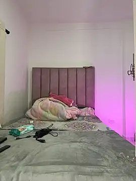 alehia cute online show from 9, 8, 2026