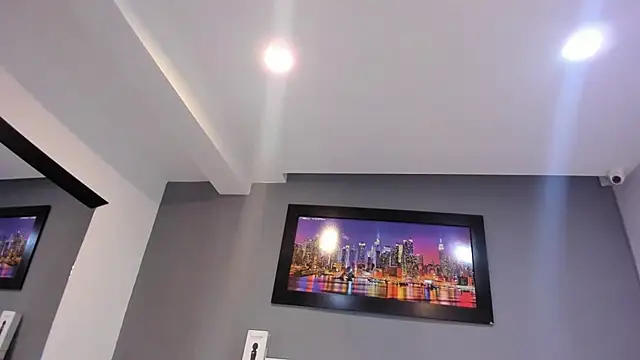 CharlotteCottin online show from 8, 4, 2026