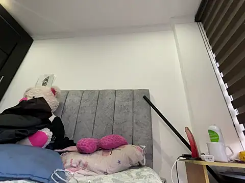 LisaGoddes online show from 17, 7, 2026