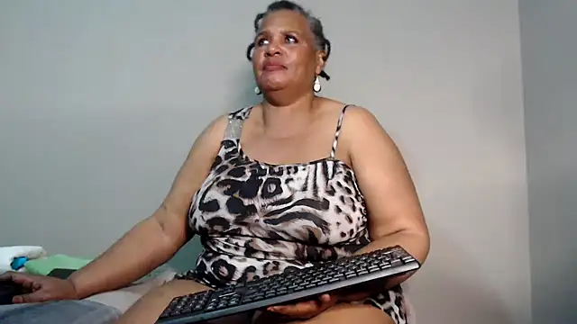 GrandBustyMelon online show from 23, 9, 2025