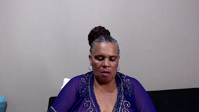 GrandBustyMelon online show from 24, 3, 2026