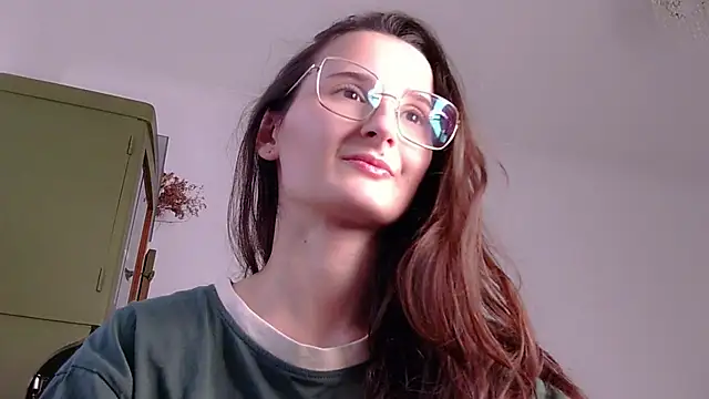 Snapshot of Nova_Mystic chatting on 30, 9, 2025 Nova Mystic online show from 30, 9, 2025