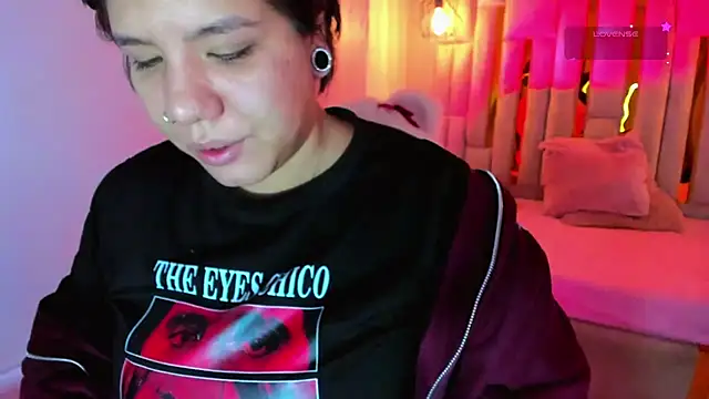 Melissa Adamsx online show from 11, 11, 2025