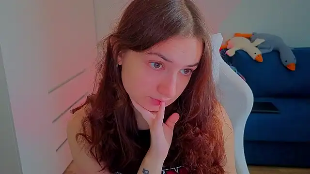 Lelia Vibe online show from 7, 10, 2025