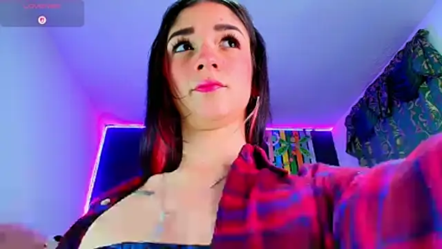 Snapshot of ingrid_zese_ chatting on 7, 3, 2026 ingrid zese online show from 7, 3, 2026