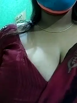 Snapshot of Dimplegirl chatting on 17, 9, 2025 Dimplegirl online show from 17, 9, 2025