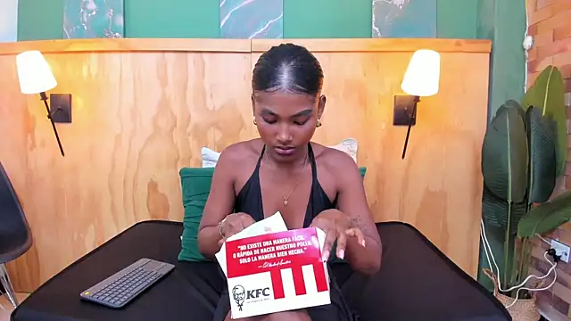 Snapshot of halleylorens chatting on 25, 2, 2026 halleylorens online show from 25, 2, 2026