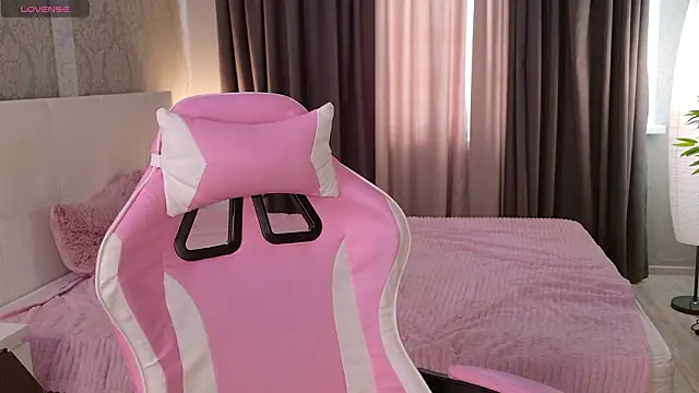 HeyMonkey  online show from 4, 2, 2026