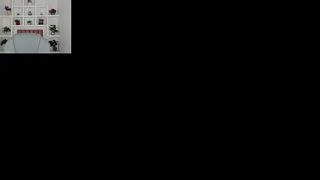 SarayVega  online show from 29, 11, 2025