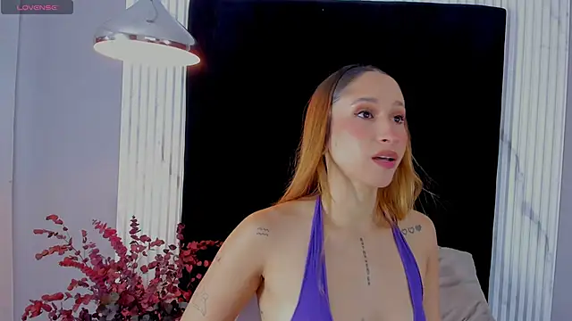 MONIK FOX CR online show from 4, 10, 2025