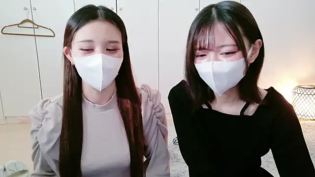 Azusa DoMybest online show from 8, 3, 2026