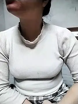 Mie rose online show from 12, 2, 2026