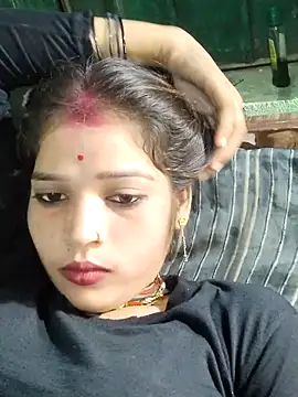 Snapshot of Sapna_Love143 chatting on 2, 10, 2025 Sapna Love143 online show from 2, 10, 2025