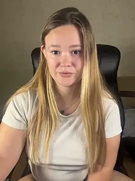 CaramelleSugar  online show from 12, 10, 2025