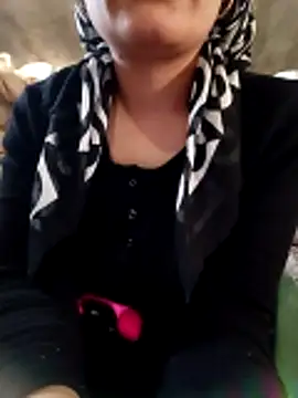 ezgi2545 online show from 11, 2, 2026