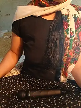 ezgi2545 online show from 3, 6, 2026