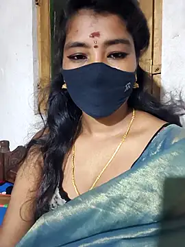 Snapshot of srav43 chatting on 8, 10, 2025 srav43 online show from 8, 10, 2025