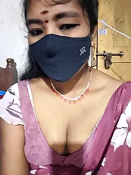 Snapshot of srav43 chatting on 10, 10, 2025 srav43 online show from 10, 10, 2025