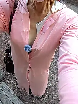 pink-mai online show from 15, 3, 2026