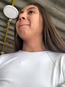 Sara-cooper2 online show from 19, 9, 2025