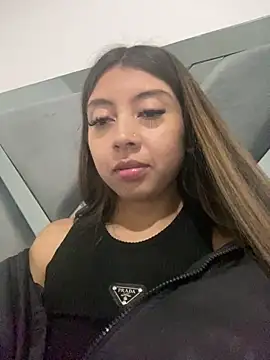 Sara-cooper2 online show from 6, 2, 2026