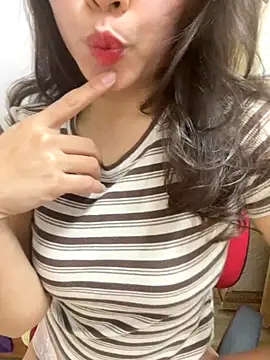 Snapshot of anna_sexy69 chatting on 15, 12, 2025 anna sexy69 online show from 15, 12, 2025