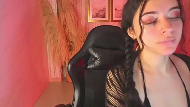 valkiria ardent s online show from 19, 12, 2025