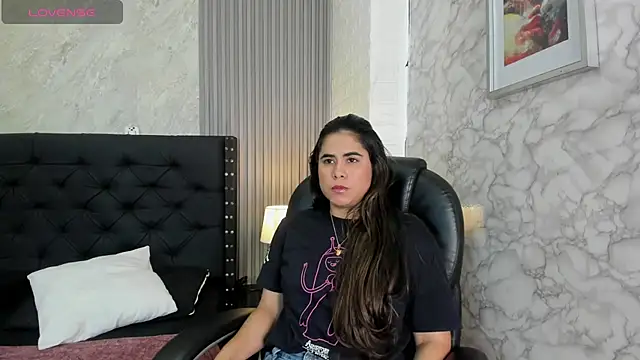 Snapshot of alicy__torres chatting on 23, 4, 2026 alicy torres online show from 23, 4, 2026