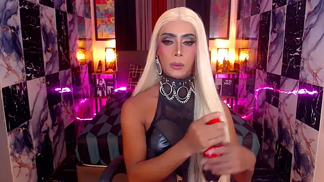 SeductiveAshleyTS online show from 6, 11, 2025