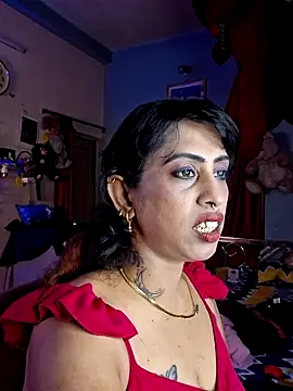 Snapshot of Love_Beauty01 chatting on 15, 6, 2026 Love Beauty01 online show from 15, 6, 2026